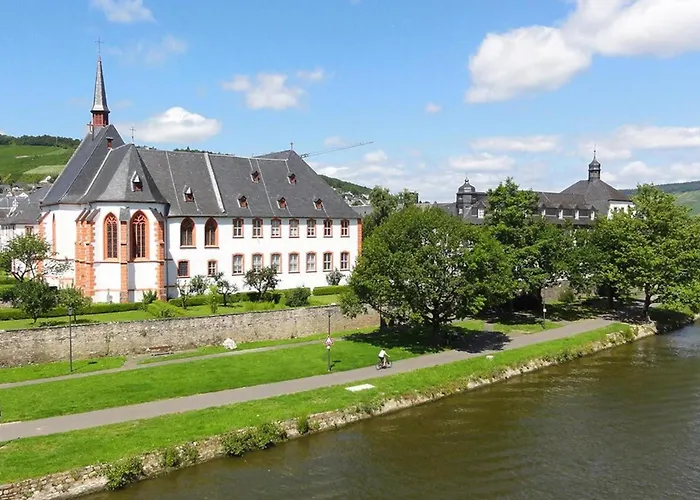 Ambiente Weinstein Am Doctorberg * Bernkastel-Kues